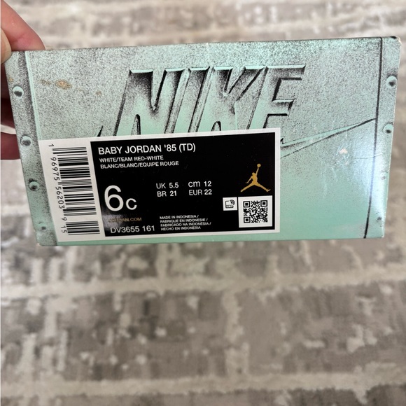 New Toddler Nike Baby Jordan 85 Sneakers - Picture 2 of 5